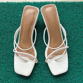 (Kategori: ) berada di . Dikirim oleh nitax97 (ID iklan 1389966799, Gambar 1). Deskripsi: .