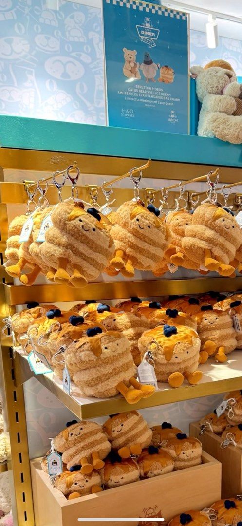 九月到港！Jellycat pancake bag charm 鬆餅鎖匙扣（預訂）, 興趣及