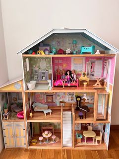 (Category: ) located in . Submitted by pauleee (Listing ID 1389925900, Image 1). Description: .