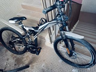 （分類：）位於 。 由 techart9962001 提交（商品編號 1389934362，圖片 1）。簡介： 。