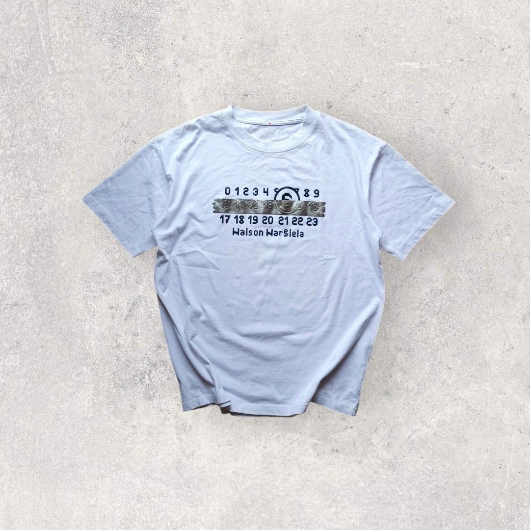 Maison Margiela Charual Letter Boxy (Category: Tshirts & Polo Shirts ) located in Iba. Submitted by tylerdcremator (Listing ID 1389917561, Image 1). Description: Width - 21.5 Length - 26 No issues Cut Necktag Only Made in Italy Verygood Condition Off/Legit.