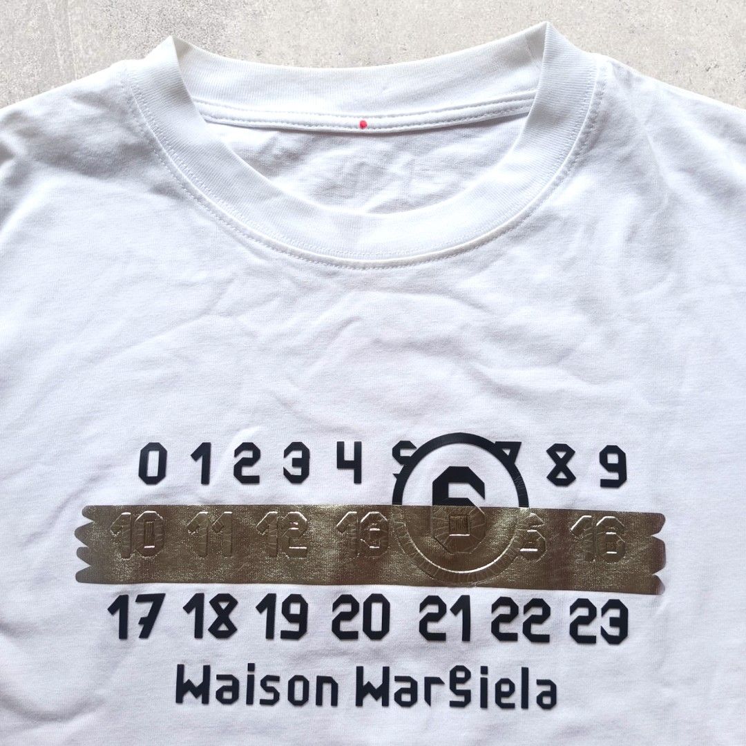 Maison Margiela Charual Letter Boxy (Category: Tshirts & Polo Shirts ) located in Iba. Submitted by tylerdcremator (Listing ID 1389917561, Image 2). Description: Width - 21.5 Length - 26 No issues Cut Necktag Only Made in Italy Verygood Condition Off/Legit.