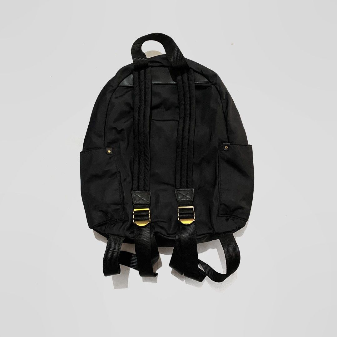 MARC JACOBS PREPPY MEDIUM BACKPACK (Category: Luxury Bags & Wallets) located in Bacolod City. Submitted by bt_ph (Listing ID 1389873753, Image 3). Description: AUTHENTIC 100 % Made in Indonesia Materials: 100% nylon with PVC trim Gold plated accessories Excellent Condition with small fade on text.