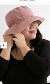 (Category: ) located in . Submitted by hanzcloset (Listing ID 1389977380, Image 1). Description: .