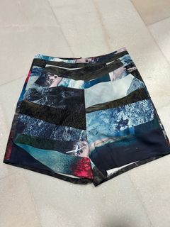 (Category: ) located in . Submitted by charcshop (Listing ID 1389989426, Image 1). Description: .