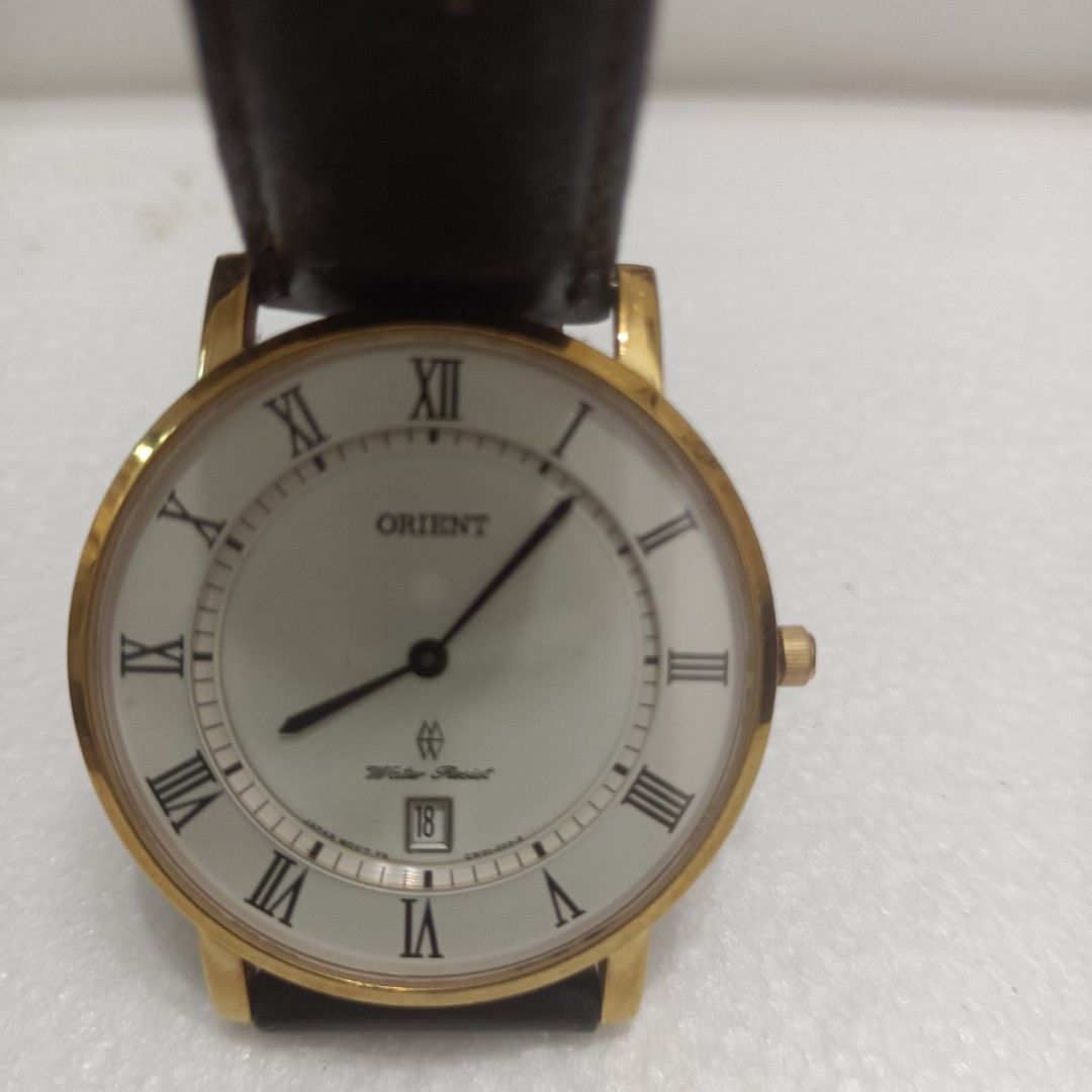 Orient (Category: Watches) located in Sungai Udang. Submitted by canu63 (Listing ID 1389870408, Image 2). Description: sapphire cristal ,stainless steel,quarts, water resistant 40 meters, Japan movement.