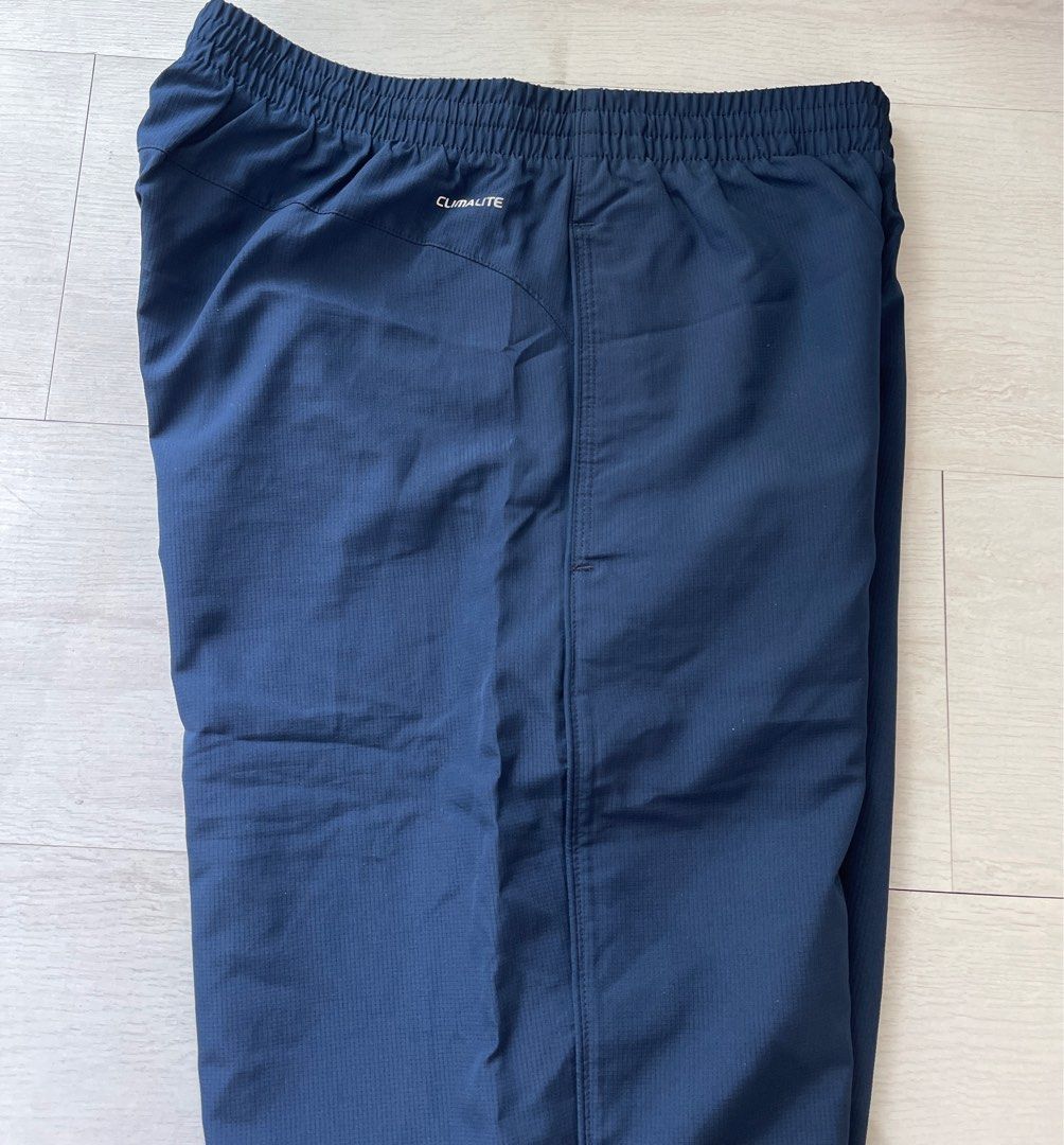 Original Adidas Climalite Crop Pants, Men's (Category: Activewear) located in Paranaque City. Submitted by vrias (Listing ID 1390009822, Image 2). Description: personal preloved • Waistline - 28 - 34 im, • Length - 28 in, • Small on tag • Perfect Condition • Color of the image may vary in real life due to lighting condition • MOP - Gcash/ Paymaya/ RCBC/BDO • Location - Parañaque City • Couriers - LBC/ Lalamove/ J&T.