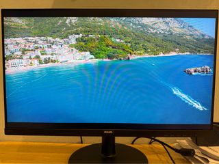 (Category: ) located in . Submitted by gadgetstation23 (Listing ID 1390012330, Image 1). Description: .