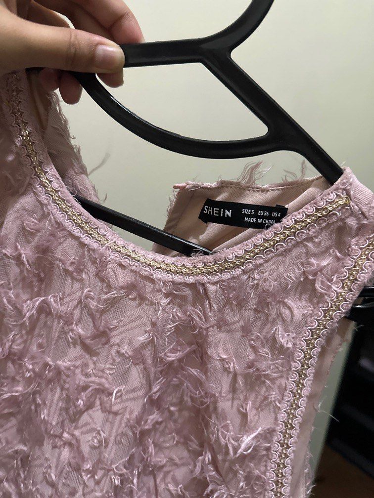 Pink dress (Category: Dresses) located in Makati City. Submitted by rocycle (Listing ID 1389904195, Image 3). Description: Dress pink S-L.