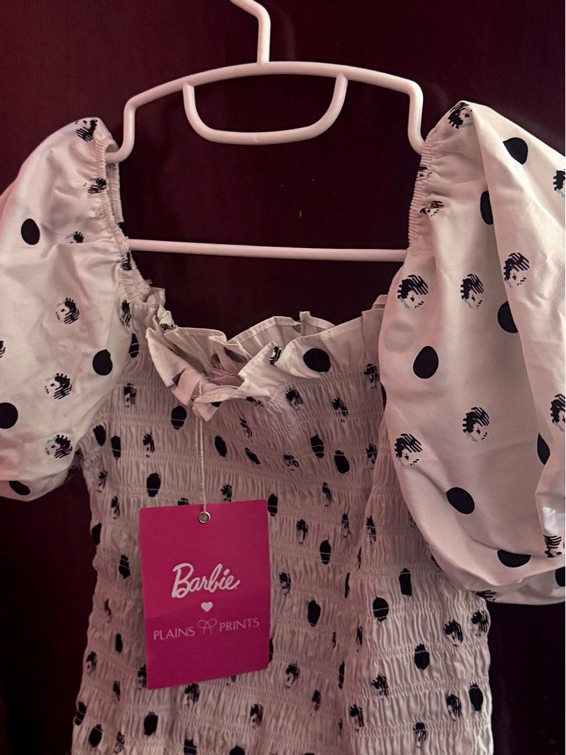 Plains and Prints Barbie Collection (Category: Blouses) located in Binan City. Submitted by mscocobutter (Listing ID 1389860435, Image 3). Description: Plains and Prints Top Barbie Collection🌸🎀🩷 📌S-XS (can also fit to S) 📌with bag and tag 📌 sample when worn from Plains and Prints IG account>>.