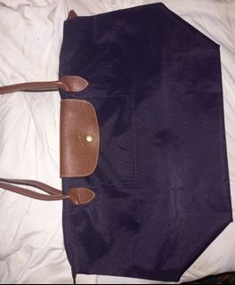 (Category: ) located in . Submitted by teram (Listing ID 1389638313, Image 1). Description: .