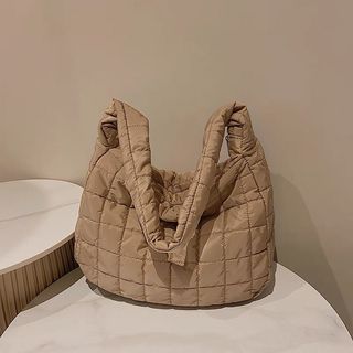 (Category: ) located in . Submitted by cheapngoodbag (Listing ID 1389963504, Image 1). Description: .