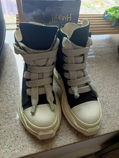 （分類：）位於 。 由 devillamic09206 提交（商品編號 1389888197，圖片 1）。簡介： 。