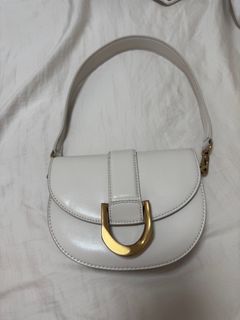 （分類：）位於 。 由 barbieeeeeey 提交（商品編號 1389959028，圖片 1）。簡介： 。
