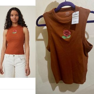 (Category: ) located in . Submitted by ohbrands (Listing ID 1389981829, Image 1). Description: .