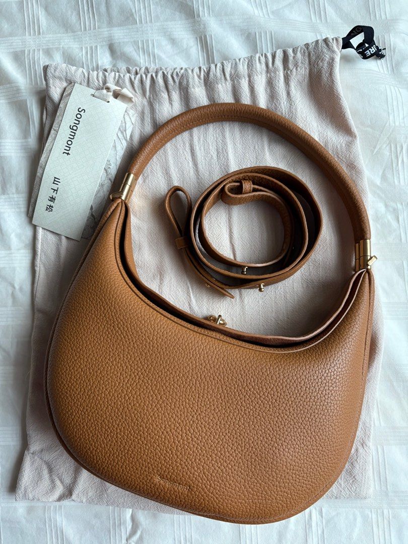 Songmont Luna (Category: Luxury Bags & Wallets) located in Taguig. Submitted by nesafisha (Listing ID 1389959173, Image 1). Description: Authentic Songmont Luna 3 way bag Used 1x Brand New condition with tags and dustbag.