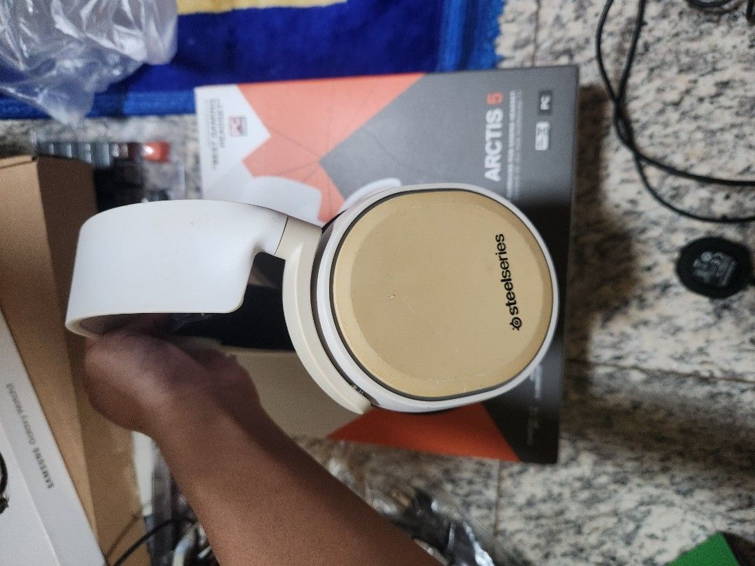SteelSeries Arctis 5 Gaming Headset402334247499878402
