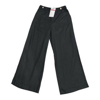 (Category: ) located in . Submitted by aaamoreapparel (Listing ID 1389915526, Image 1). Description: .