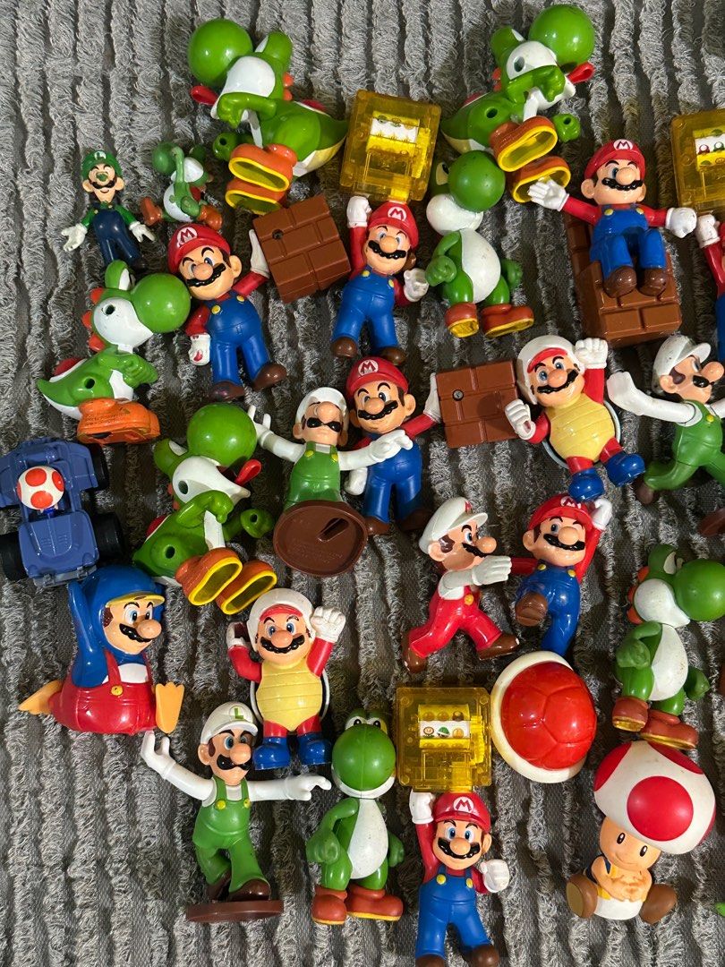 Super Mario Bros. meal toys bundle (Category: Character Goods) located in Manila. Submitted by eiya.love (Listing ID 1389880479, Image 2). Description: 45pcs+.