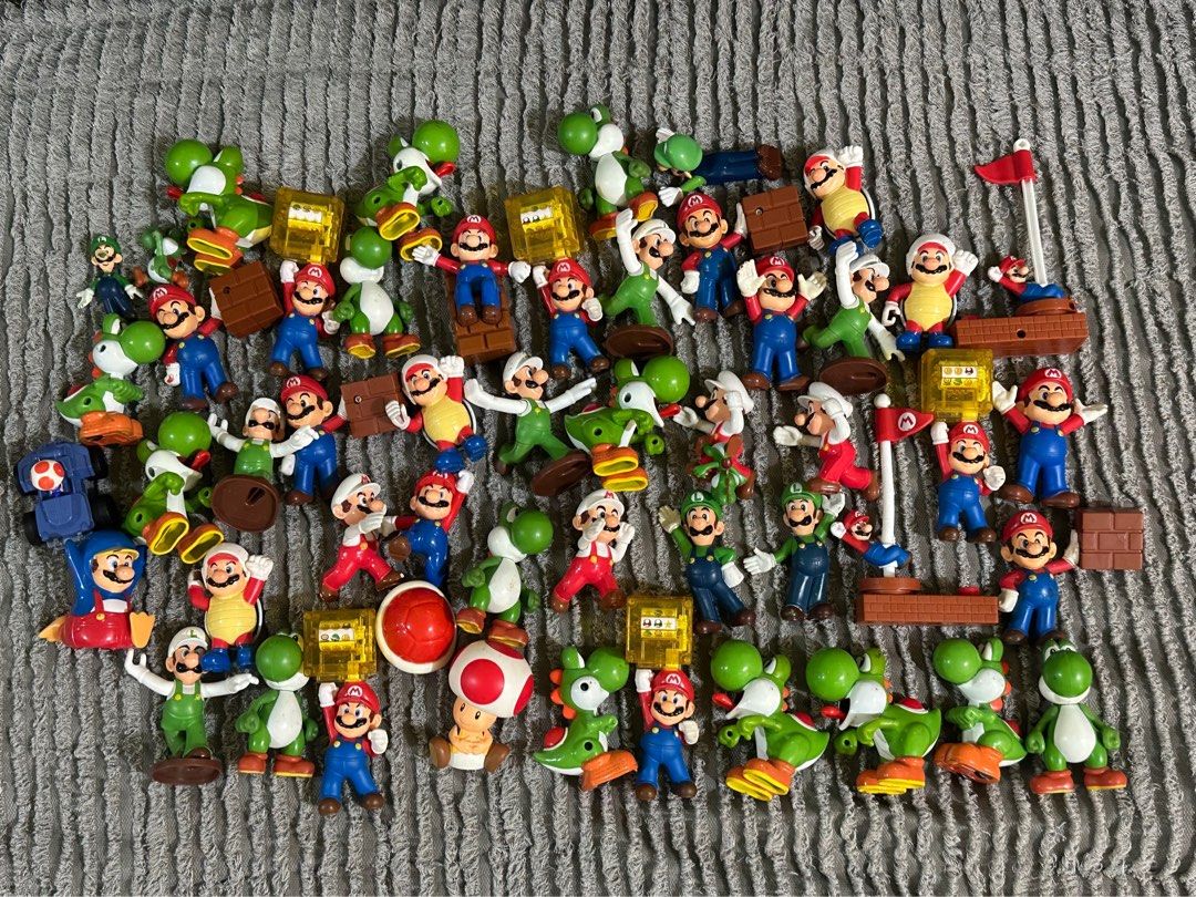 Super Mario Bros. meal toys bundle (Category: Character Goods) located in Manila. Submitted by eiya.love (Listing ID 1389880479, Image 1). Description: 45pcs+.