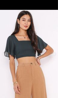 (Category: ) located in . Submitted by shopretty (Listing ID 1389897793, Image 1). Description: .