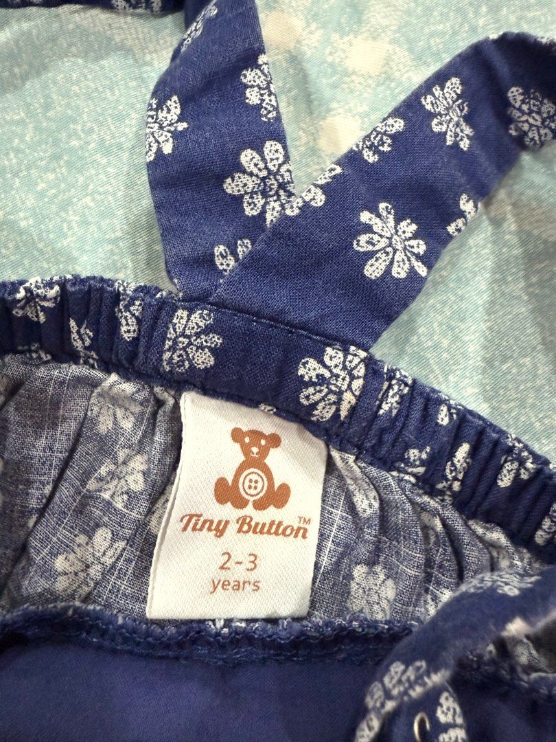 Tiny Button Dress (Category: Babies & Kids Fashion) located in Ipoh. Submitted by que_sera85 (Listing ID 1389876265, Image 3). Description: Used with care. Actual photo as shown. Size: 2-3y.