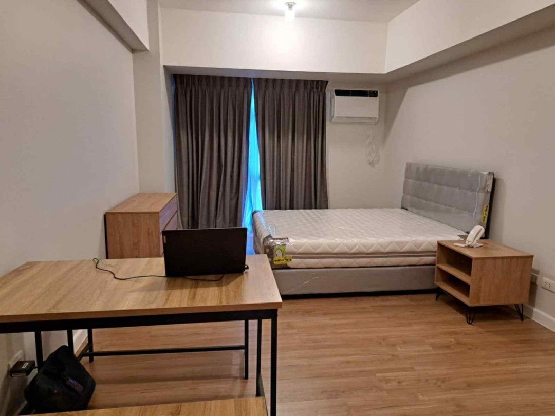 Travertine at Portico Studio Unit for Rent (Category: Apartments & Condos) located in Quezon City. Submitted by primerealtylinkph (Listing ID 1389892216, Image 3). Description: For Rent: Travertine at Portico - near Valle Verde country Club, and Capital.Commons Studio Unit Furnished - washer dryer for installation Price: 28K Add 5K for parking For inquiries and more info, kindly contact: SARAH GUIMBAOLIBOT PRC 0020803 M: 09175486134.