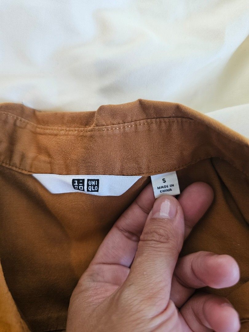 Uniqlo Mustard Shirt (Category: Longsleeves) located in Amadeo. Submitted by _cgbb (Listing ID 1389881978, Image 2). Description: Fits XS-S decluttering. in really good condition!.