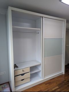 (Category: ) located in . Submitted by belowmarketsg (Listing ID 1389931735, Image 1). Description: .