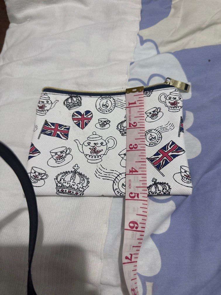 2026 England flag tea pot pouch wallet (Category: Wallets & Card holders) located in Silang. Submitted by sari2bilina (Listing ID 1384753776, Image 1). Description: .