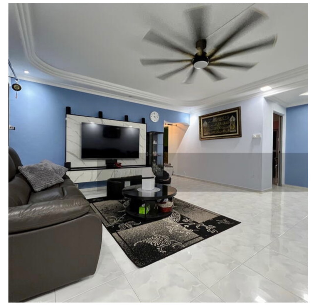 (Category: ) located in . Submitted by mehab (Listing ID 1384745529, Image 1). Description: .