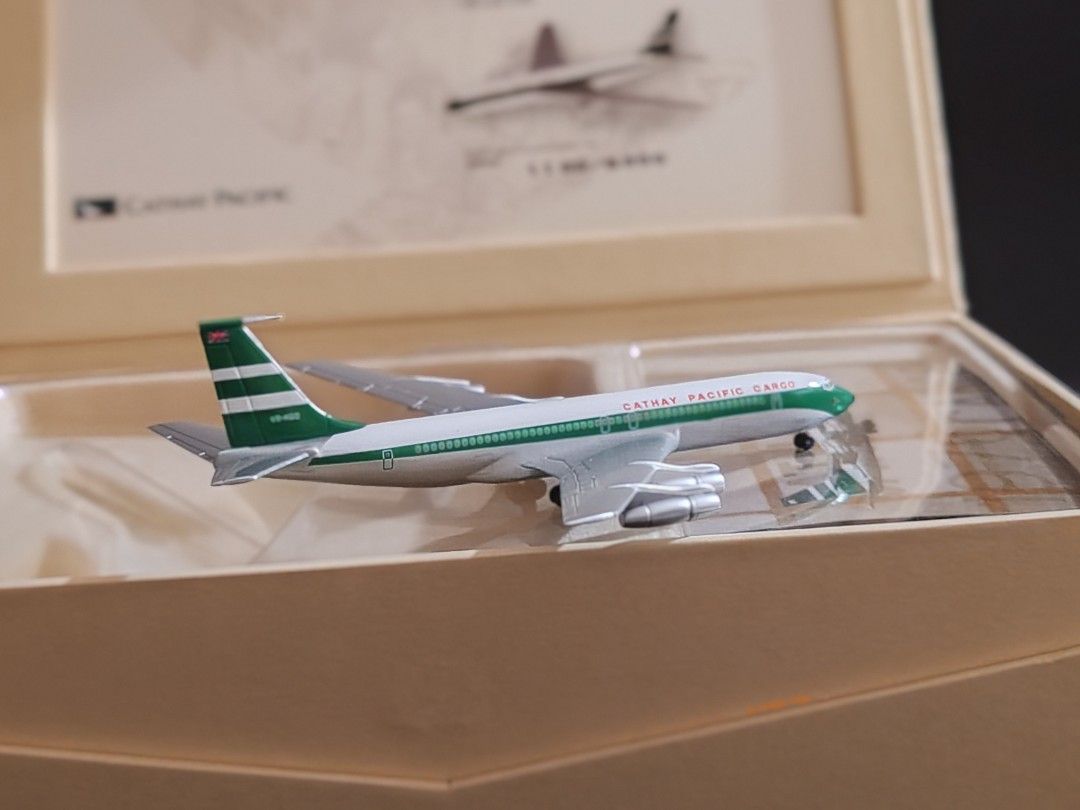 🎈🌏**超絕版**國泰60週年限量6000架飛機模型，國泰航空boeing 707-300