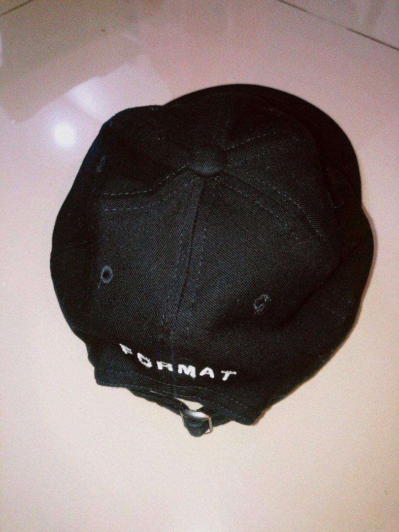 6 Panel Cap FORMAT (Category: Cap & Hats) located in Shah Alam. Submitted by mfahmiyahya (Listing ID 1384761750, Image 2). Description: 6 Panel Cap FORMAT Local Brand free size .