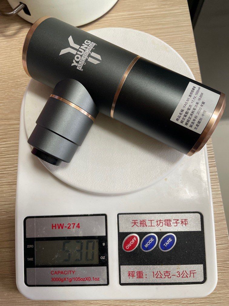 由 lijengiuan (刊登 ID 1377534708，圖片 3) 提交，位於 高雄市 (Kaohsiung) 的 二手筋膜槍 (類別：按摩紓緩用品)，說明：。