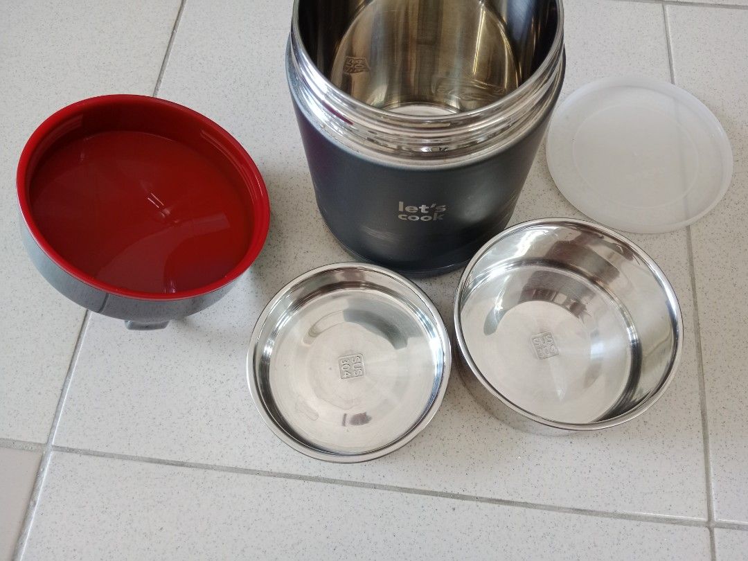 由 SellaSecondhand (刊登 ID 1379609184，圖片 2) 提交，位於 屏東縣 (Pingtung) 的 真空保溫提鍋 便當盒 (類別：餐具和餐具)，說明：不可微波 304不鏽鋼 不需帶便當故售出 盒子丟了所以沒有盒子。