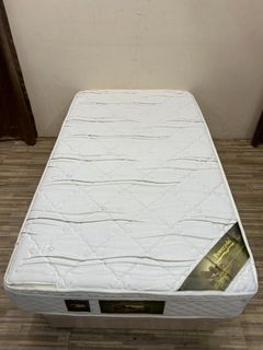由 soliok126 (刊登 ID 1384810837，圖片 1) 提交，位於 的 (類別：)，說明：。