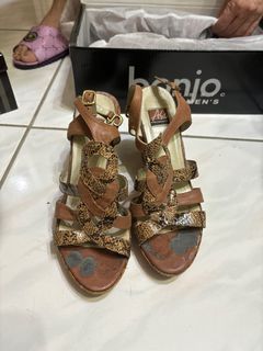 由 zx3102 (刊登 ID 1384641032，圖片 1) 提交，位於 的 (類別：)，說明：。