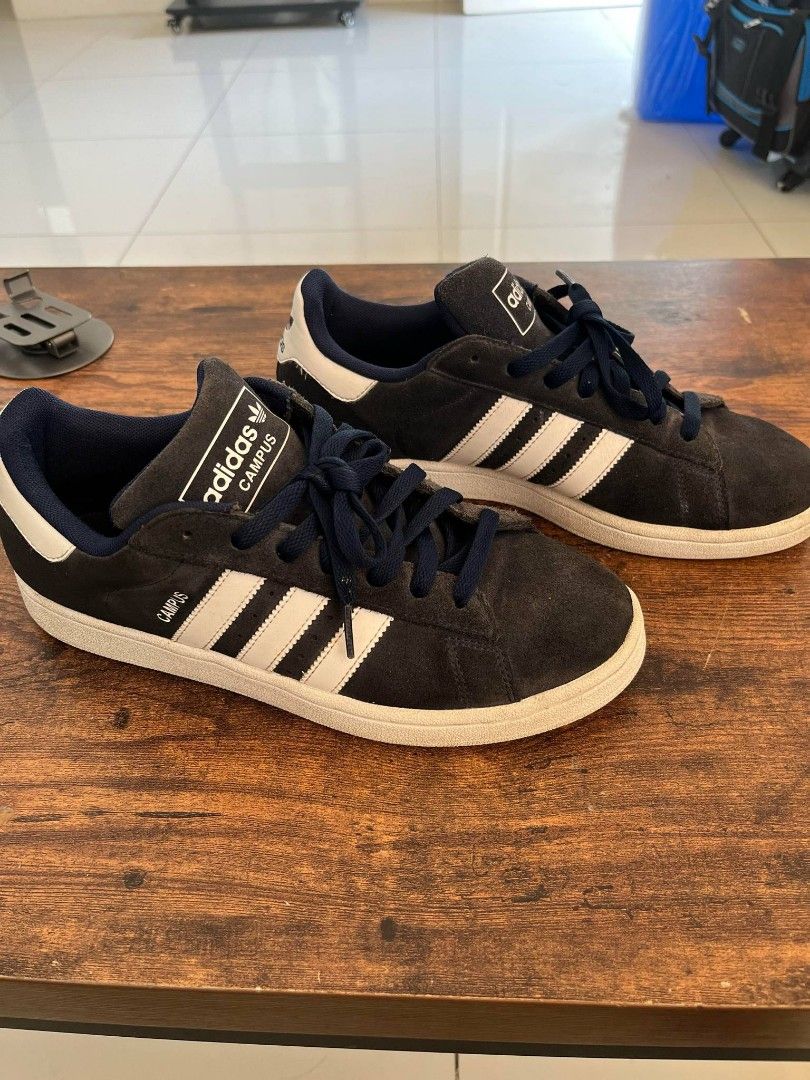 Adidas campus navy blue RUSH! (Category: Sneakers) located in Gapan. Submitted by prelovedstuff32 (Listing ID 1384704225, Image 2). Description: original pwede mo scan ung code sa sapatos wala ng box nabili ko to from SM Pampanga nagamit ko lang minsan pag outing.
