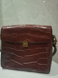 (Kategori: ) berada di . Dikirim oleh anwyl.oribel1993 (ID iklan 1384780659, Gambar 1). Deskripsi: .