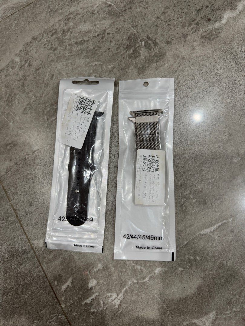 APPLE WATCH STRAP BAND LOOP (Category: Wearables & Smart Watches) located in Caloocan City. Submitted by anglca_ (Listing ID 1384647429, Image 3). Description: FOR TAKE ALL!! - fits 42/44/45/49mm - extra only - titanium loop, gold loop, starlight milanese band & brown sports band north caloocan area. pm me!.