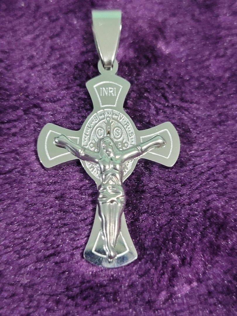 AUTHENTIC STAINLESS SILVER HOLY ST. BENEDICT CRUCIFIX PENDANT (Category: Religious Items) located in Makati City. Submitted by juriexpi (Listing ID 1384781613, Image 1). Description: AUTHENTIC STAINLESS SILVER HOLY ST. BENEDICT CRUCIFIX PENDANT ✅️brand new and comes with gift pouch packaging ✅️perfect for personal use or for gift.