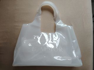 （分類：）位於 。 由 sindypoon 提交（商品編號 1384731469，圖片 1）。簡介： 。
