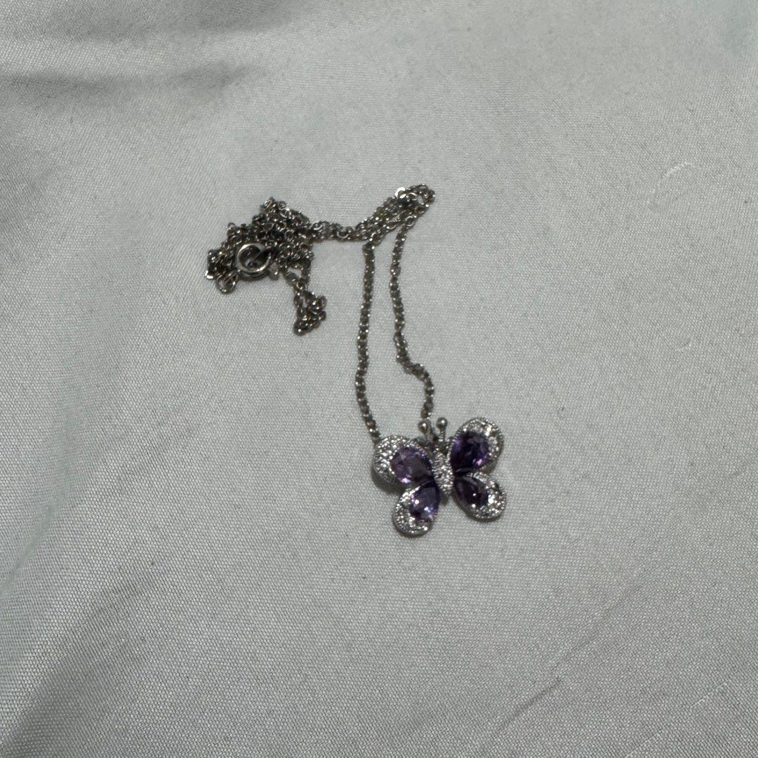 Butterfly Necklace (Category: Necklaces) located in Makati City. Submitted by larayne (Listing ID 1384651644, Image 1). Description: .