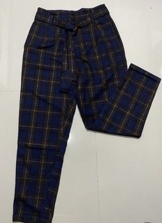 (Category: ) located in . Submitted by personalwardrobe03 (Listing ID 1384781515, Image 1). Description: .