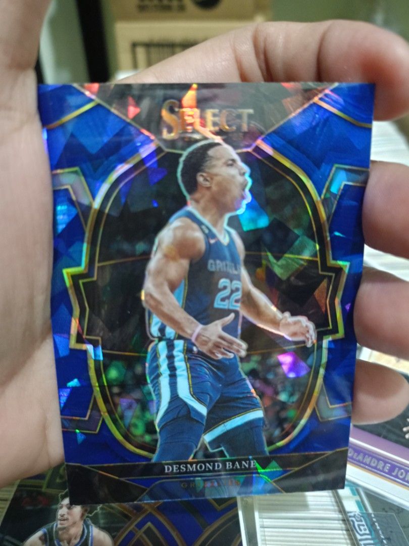 Cards (Category: Raw Singles) located in Manila. Submitted by aterizz (Listing ID 1384770559, Image 3). Description: NBA cards Authentic from U.S. 1,110 pcs for 2500 pesos only. with sleeves and board courier: lalamove.