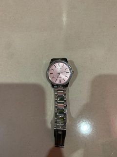 (Category: ) located in . Submitted by yajngwon (Listing ID 1384753172, Image 1). Description: .