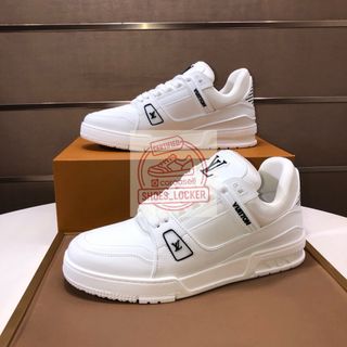 (Category: ) located in . Submitted by shoes_locker (Listing ID 1384817223, Image 1). Description: .