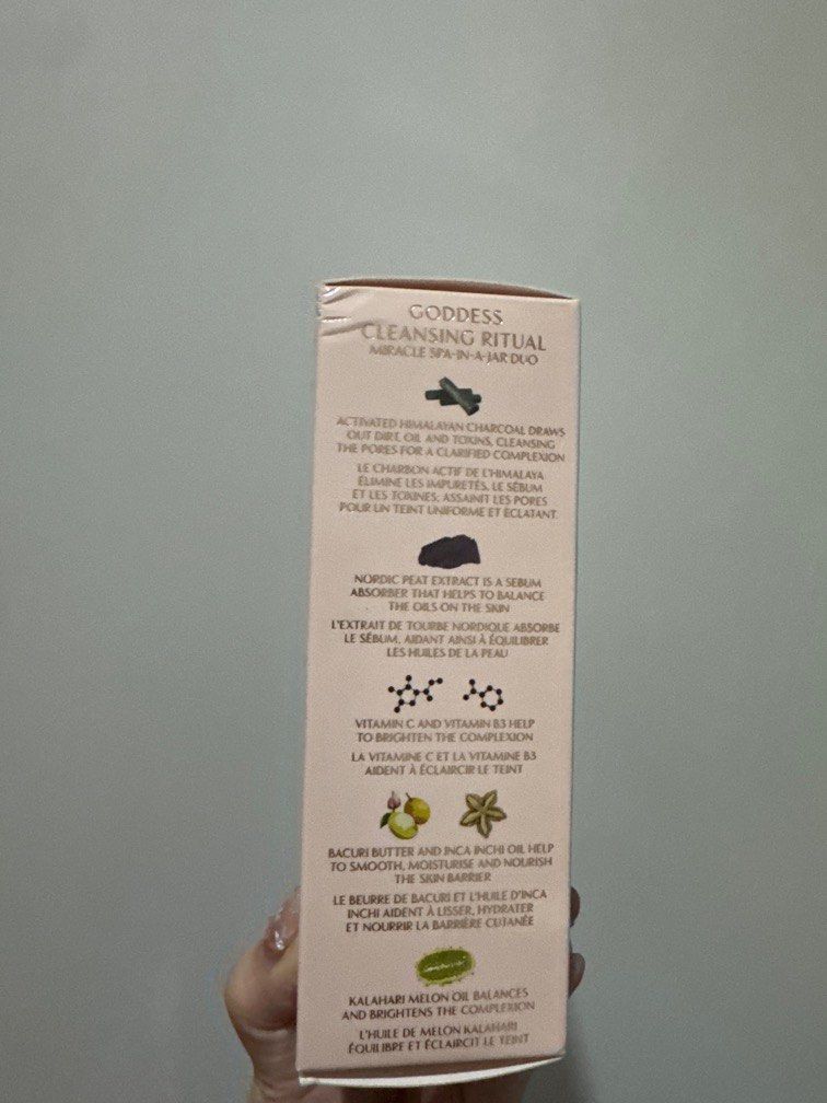 Charlotte Tilbury Cleansing Ritual Deep Face Cleansing Kit (Category: Face Care) located in Quezon City. Submitted by luxerati.classics (Listing ID 1384761156, Image 3). Description: .