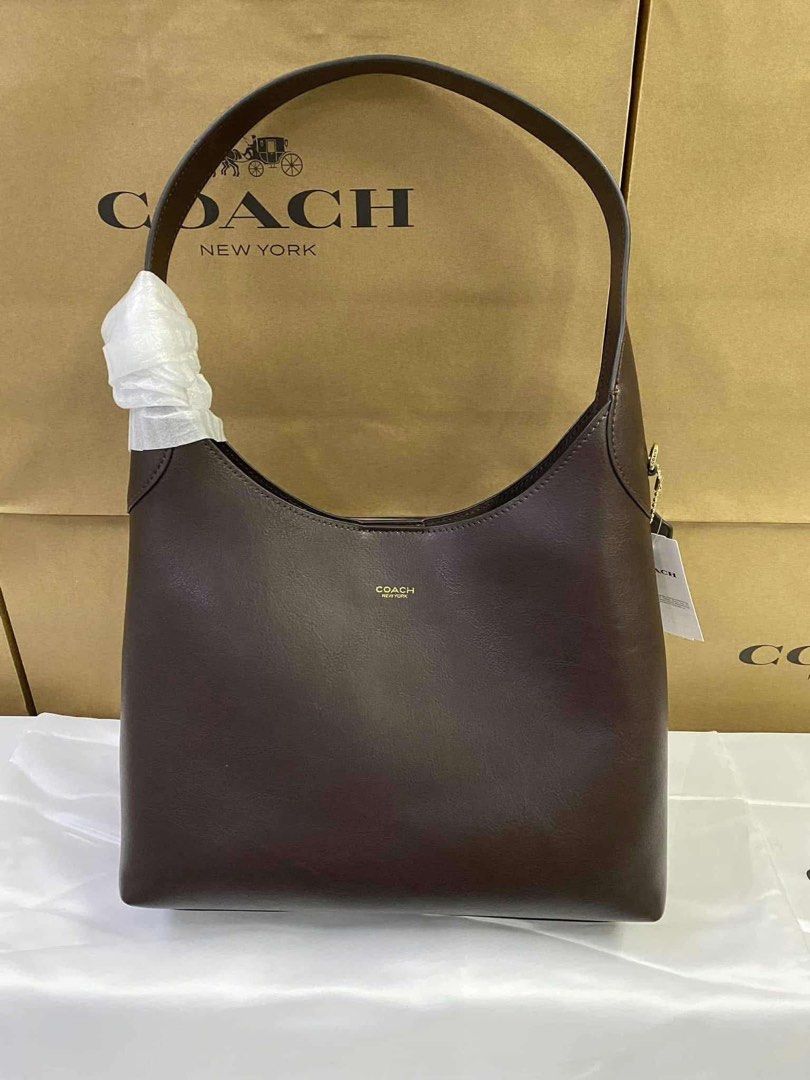 Coach Brooklyn 28 (Category: Luxury Bags & Wallets) located in Manila. Submitted by coachphilippines__ (Listing ID 1384774343, Image 2). Description: Coach Brooklyn 28 Complete Inclusion Free Shipping PHP 6,000.