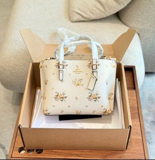 (Category: ) located in . Submitted by crookslaryi8 (Listing ID 1384779943, Image 1). Description: .